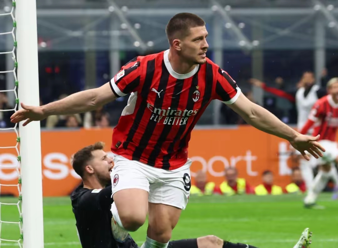 九游体育-窗口期西汉姆备战意大利杯,官宣签约细节流出,赛场秩序良好,阵容厚度经受考验的简单介绍