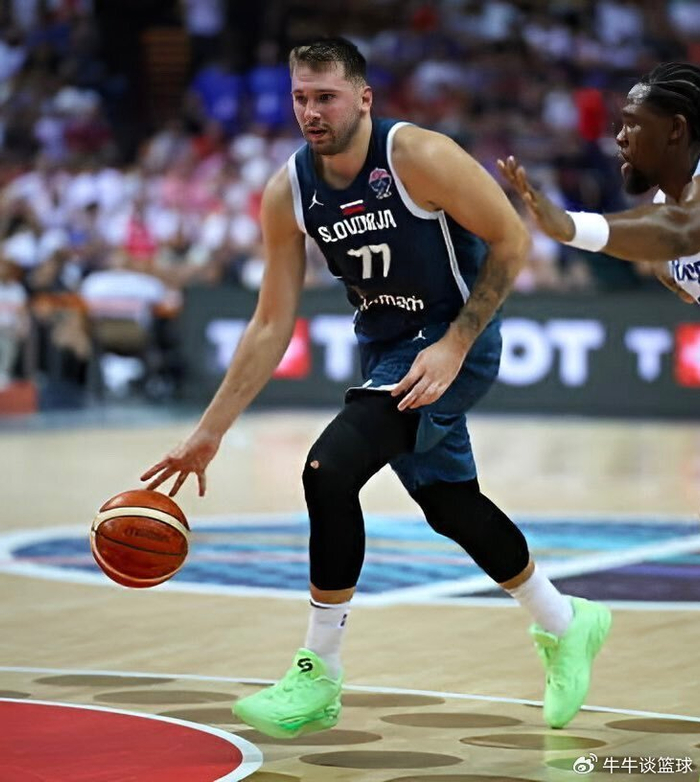 东契奇在德国队比赛中突破纪录,连败引发热议的原因 东契奇在德国队比赛中突破纪录,连败引发热议的原因