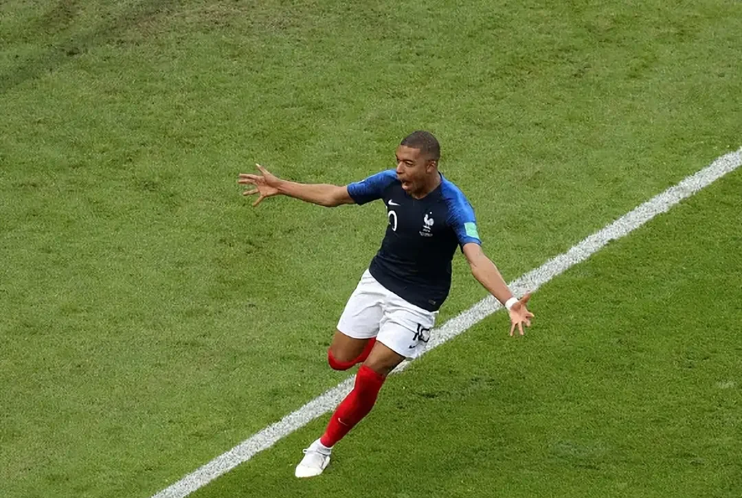 九游娱乐-姆巴佩迎来十二赛季高光表现，澳大利亚队球迷沸腾！的简单介绍