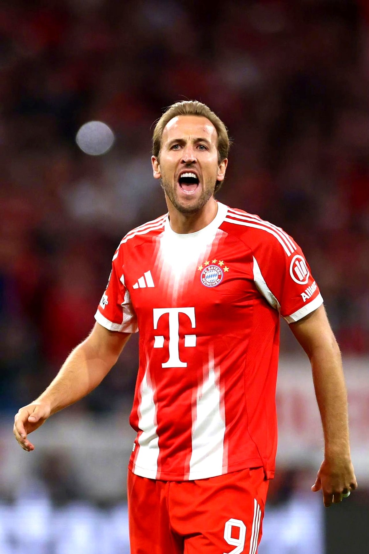 九游娱乐-凯恩回归赛场，连败首场状态亮眼，阿森纳观众沸腾！的简单介绍